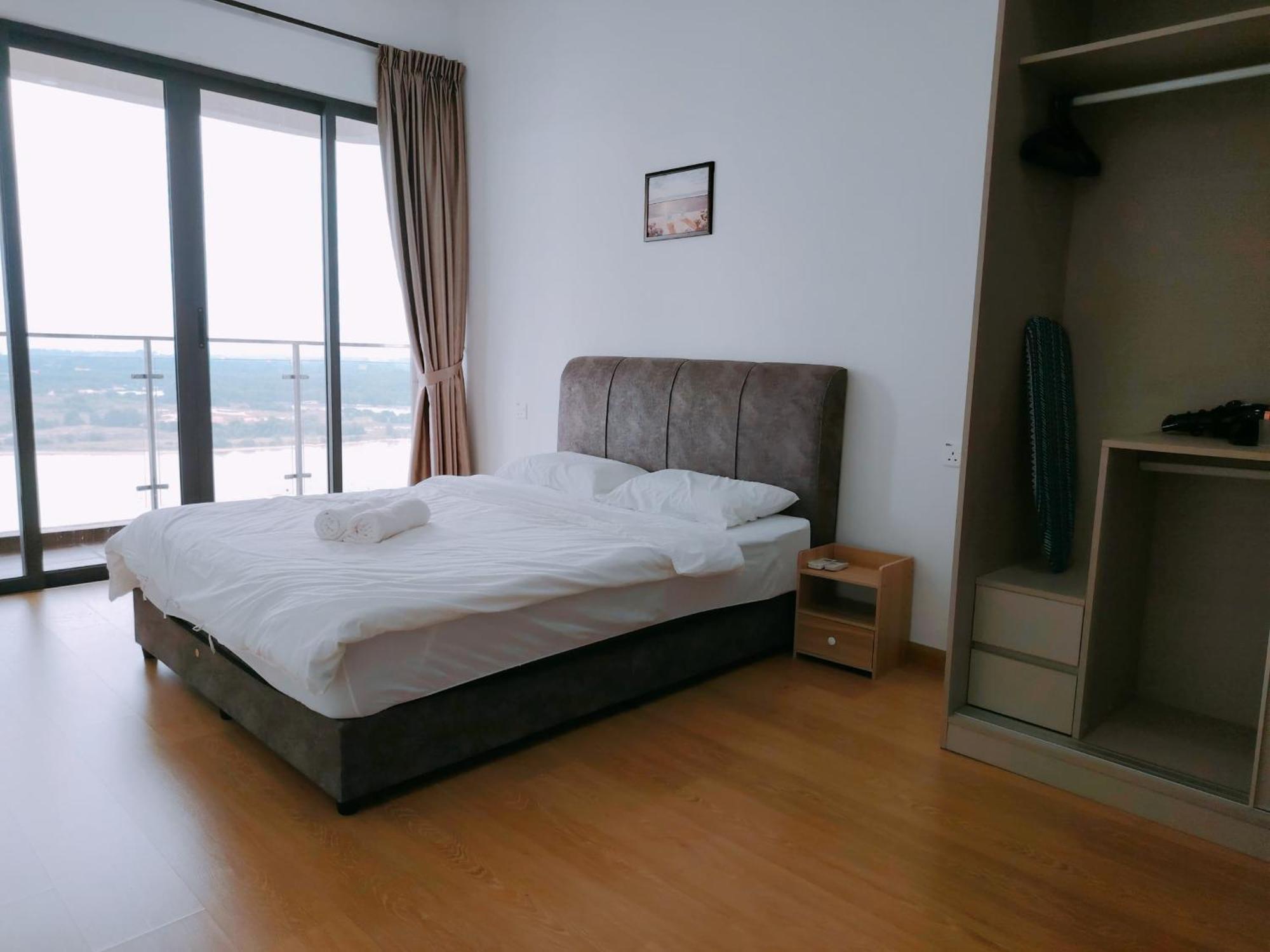 Aparthotel Danga Bay Seaview By One 9 Place Johor Bahru
