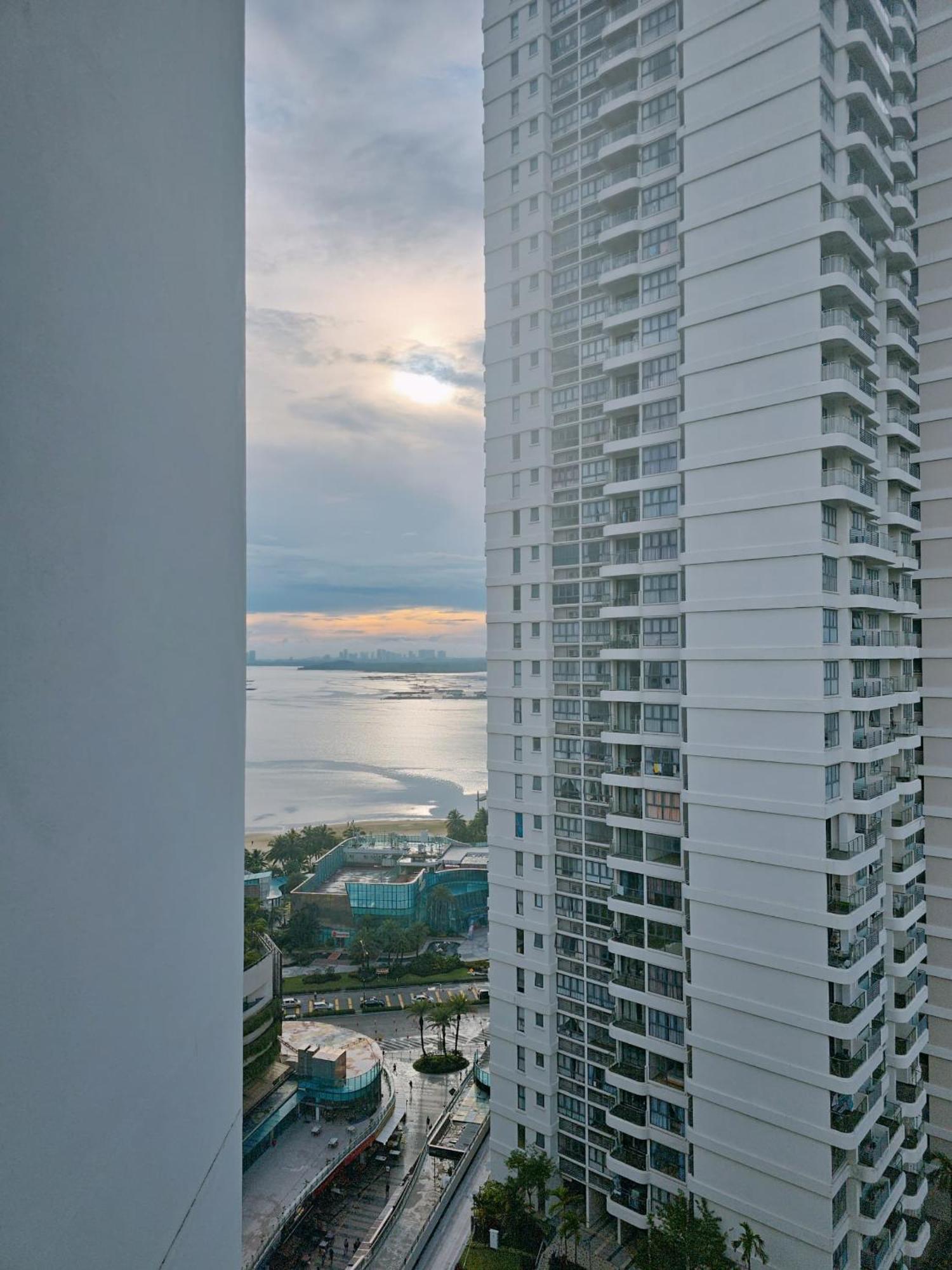 Danga Bay Seaview By One 9 Place